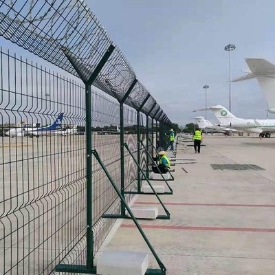機場圍界技術要求 機場鐵絲網圍界與隔離柵設置規范